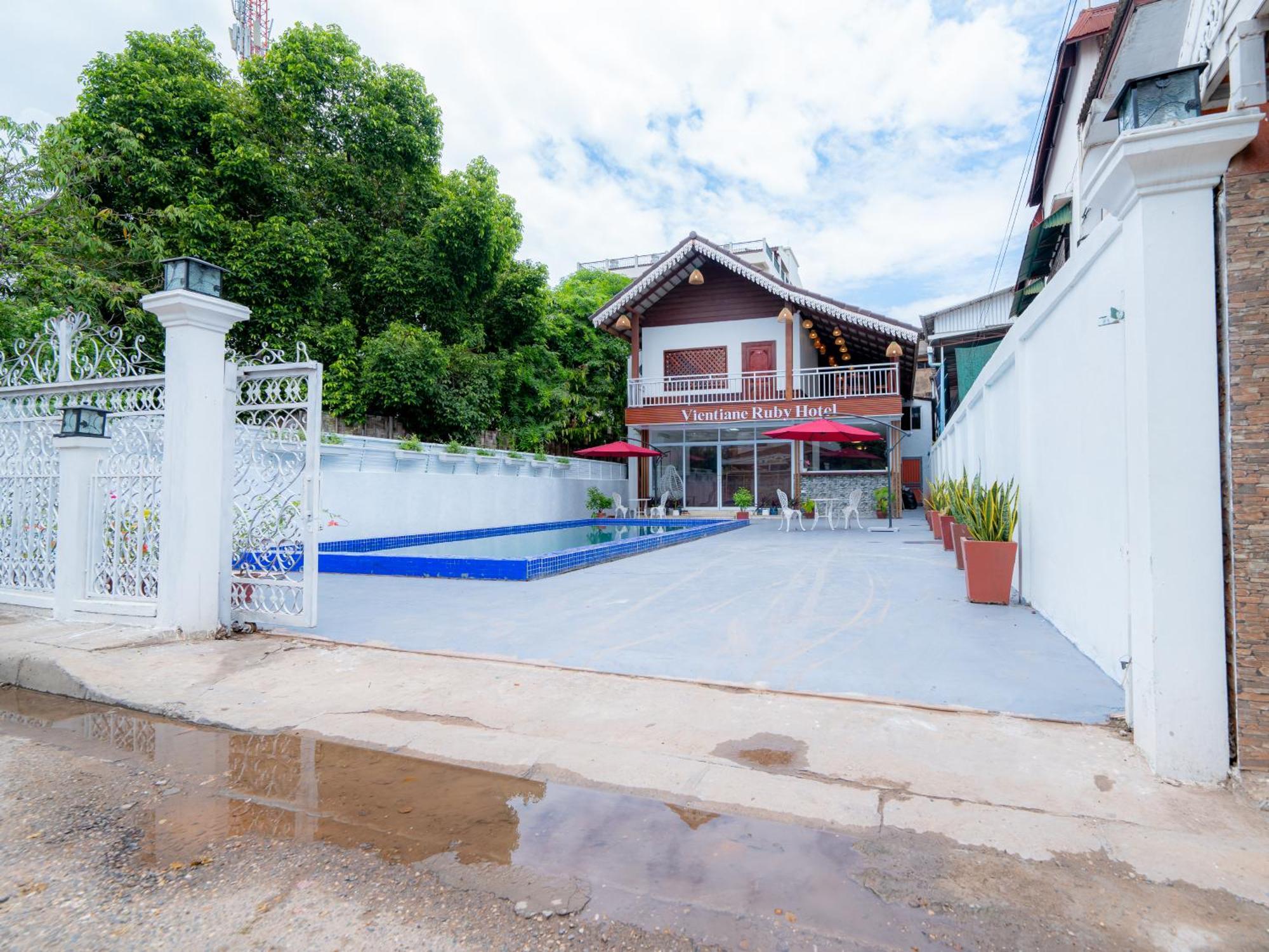 Vientiane Ruby Villa Hotel Exterior foto